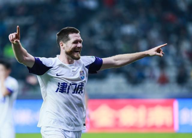 开云官网-津门虎忍痛换格兰特暂不解约 老将于洋临危受命