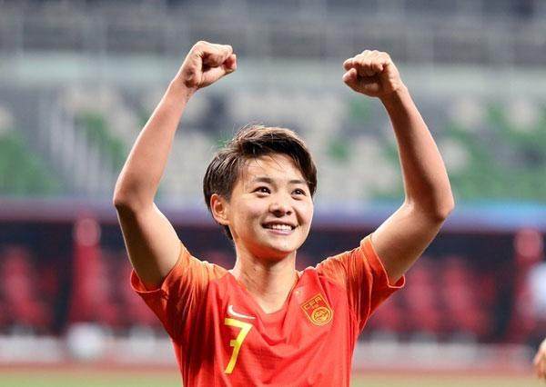 开云官网-王霜：还会考虑留洋 贾指导说男足没有女足扛练